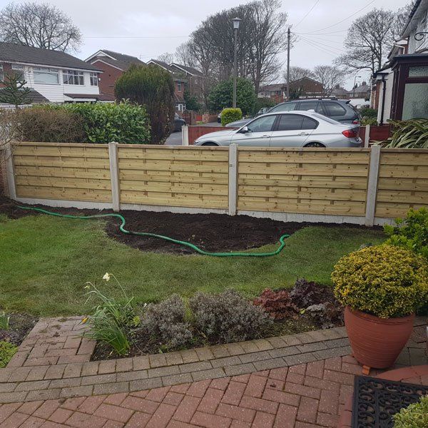 fencing contractors salford