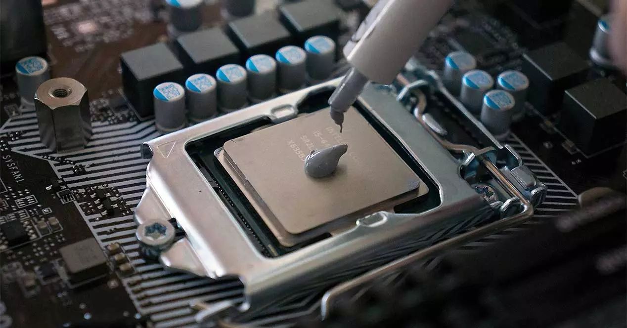 Esto pasa si tu PC no tiene pasta térmica