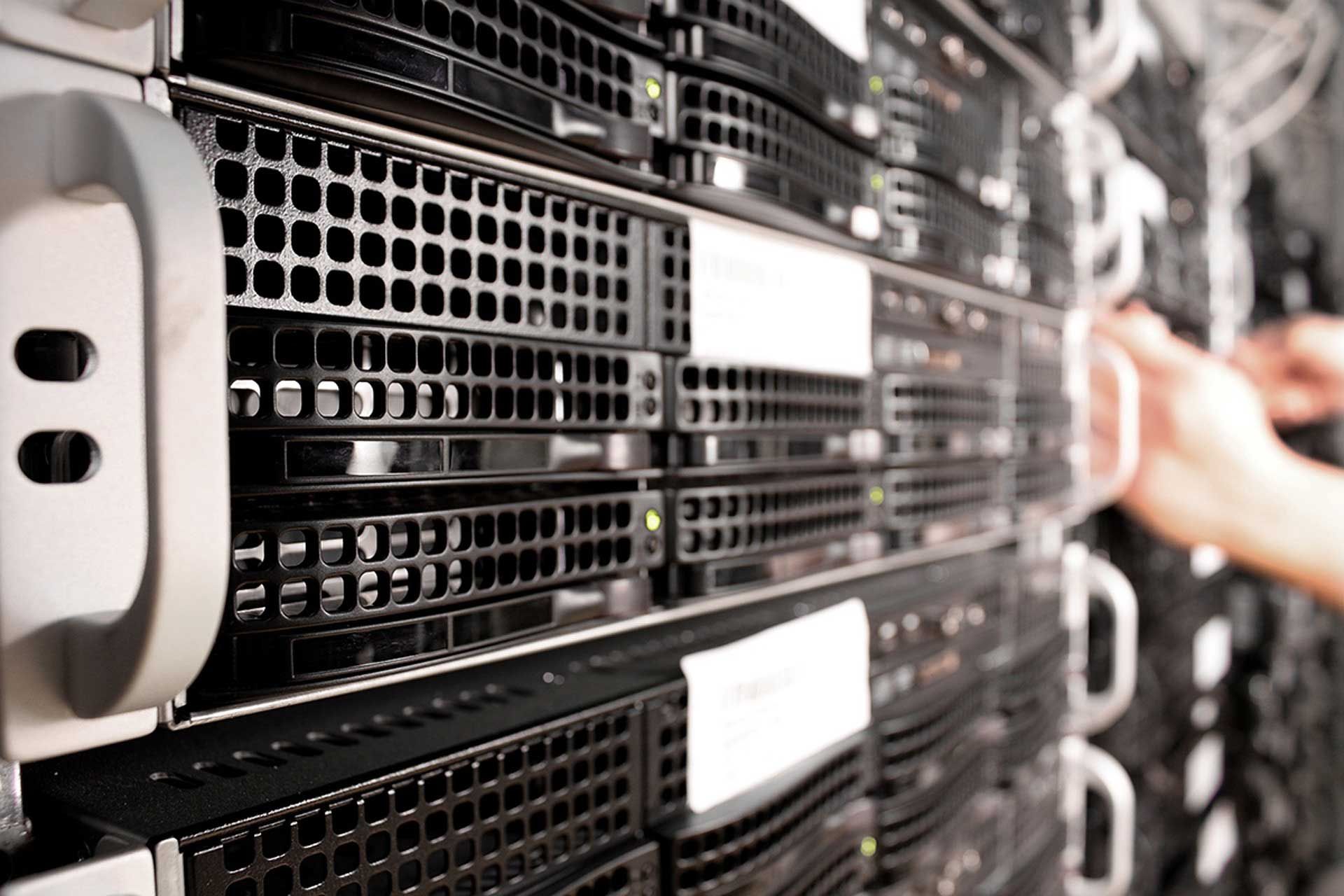 ¿Es mejor un servidor físico o un servidor ‘cloud’?