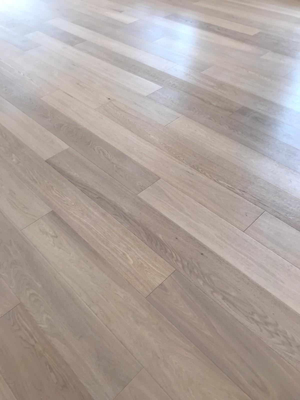 posa parquet listoni