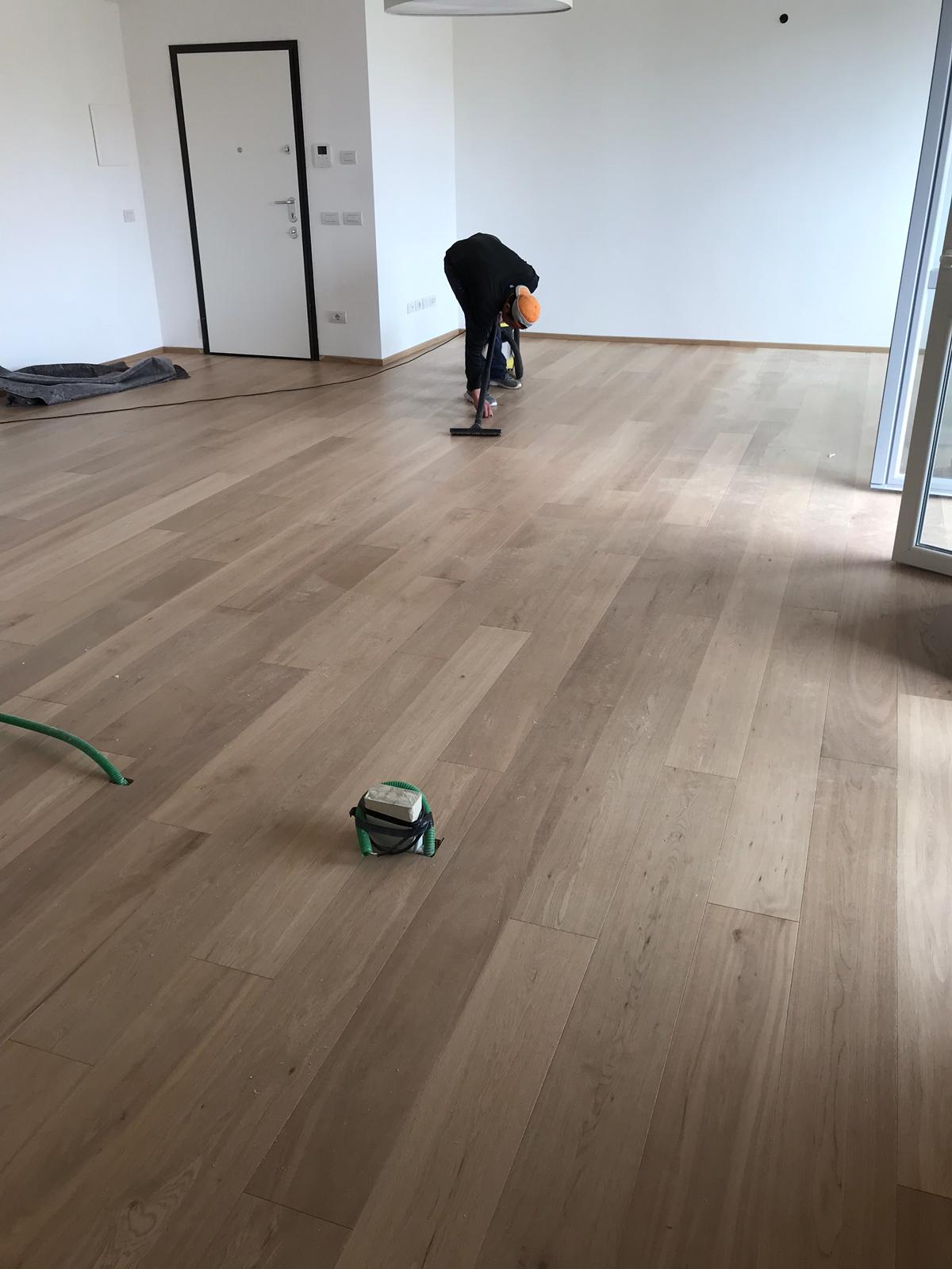 posa parquet listoni