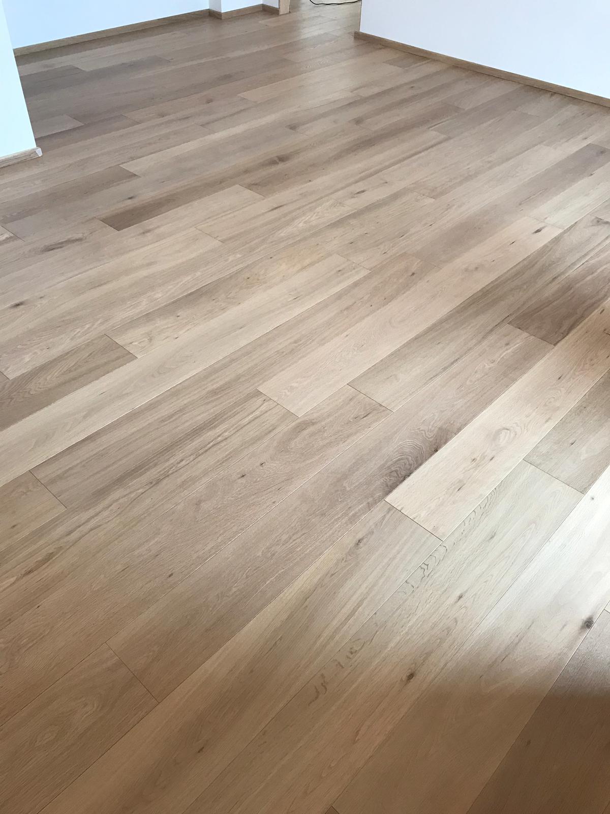 posa parquet listoni