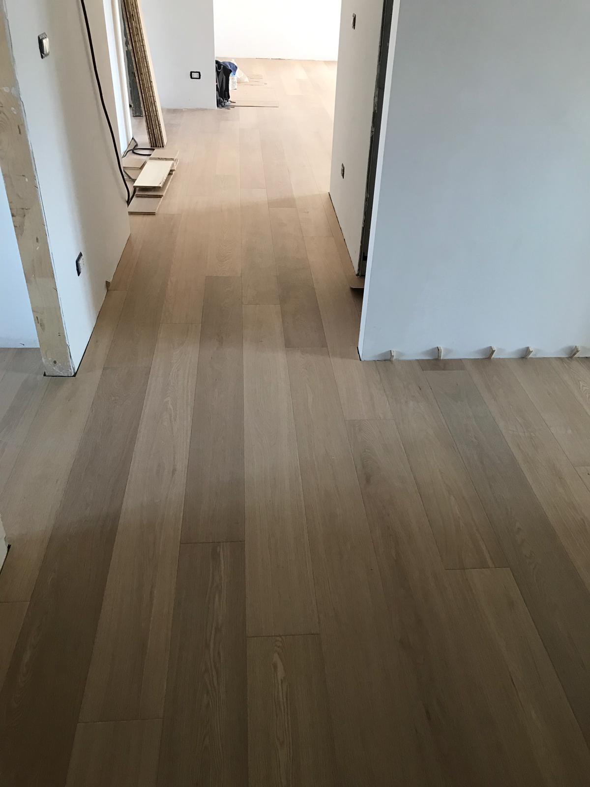 posa parquet listoni
