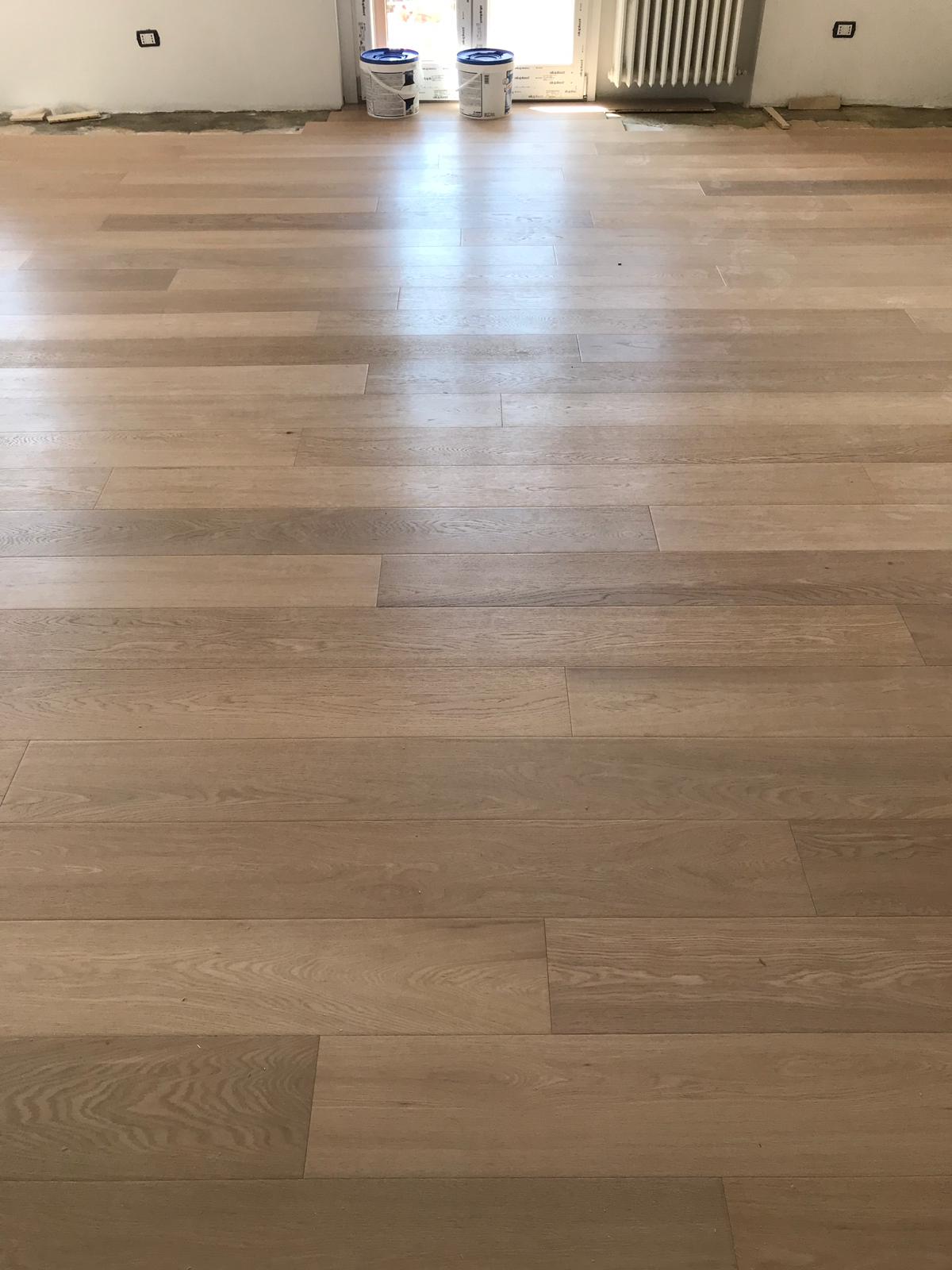 posa parquet listoni