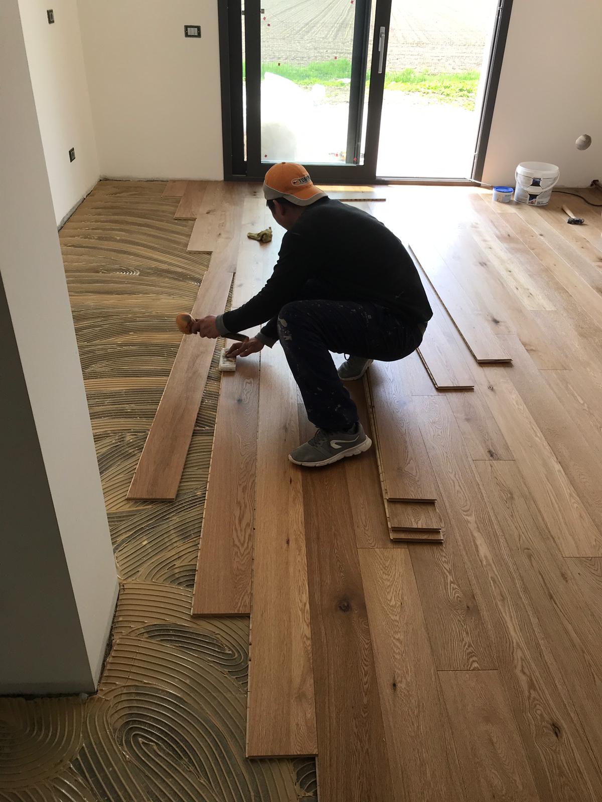 posa parquet listoni