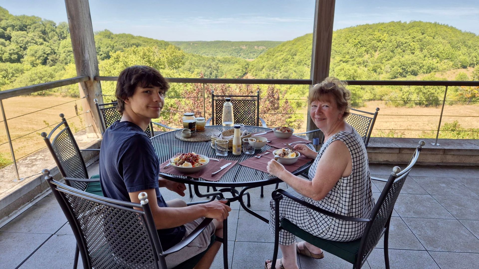 déjeuner avec la famille anglaise