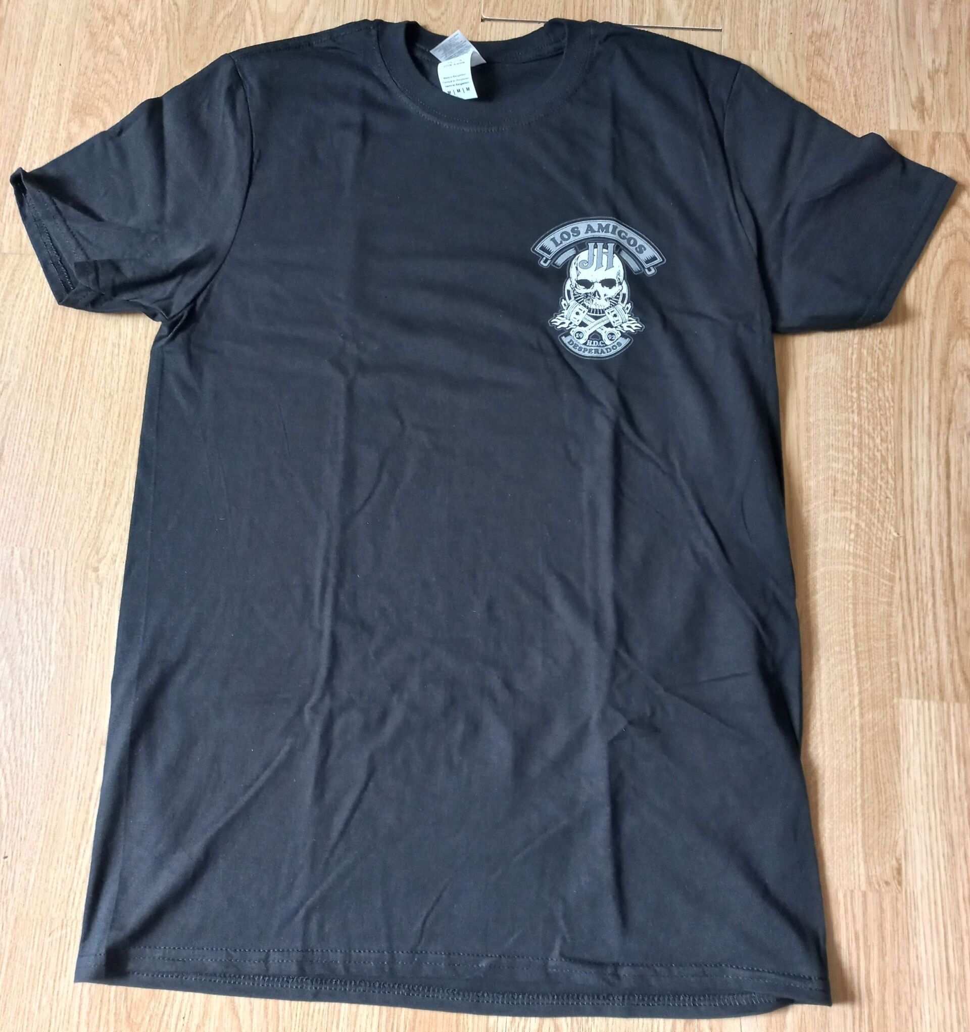 Tee-shirt (avant) Tee-shirt (avant)