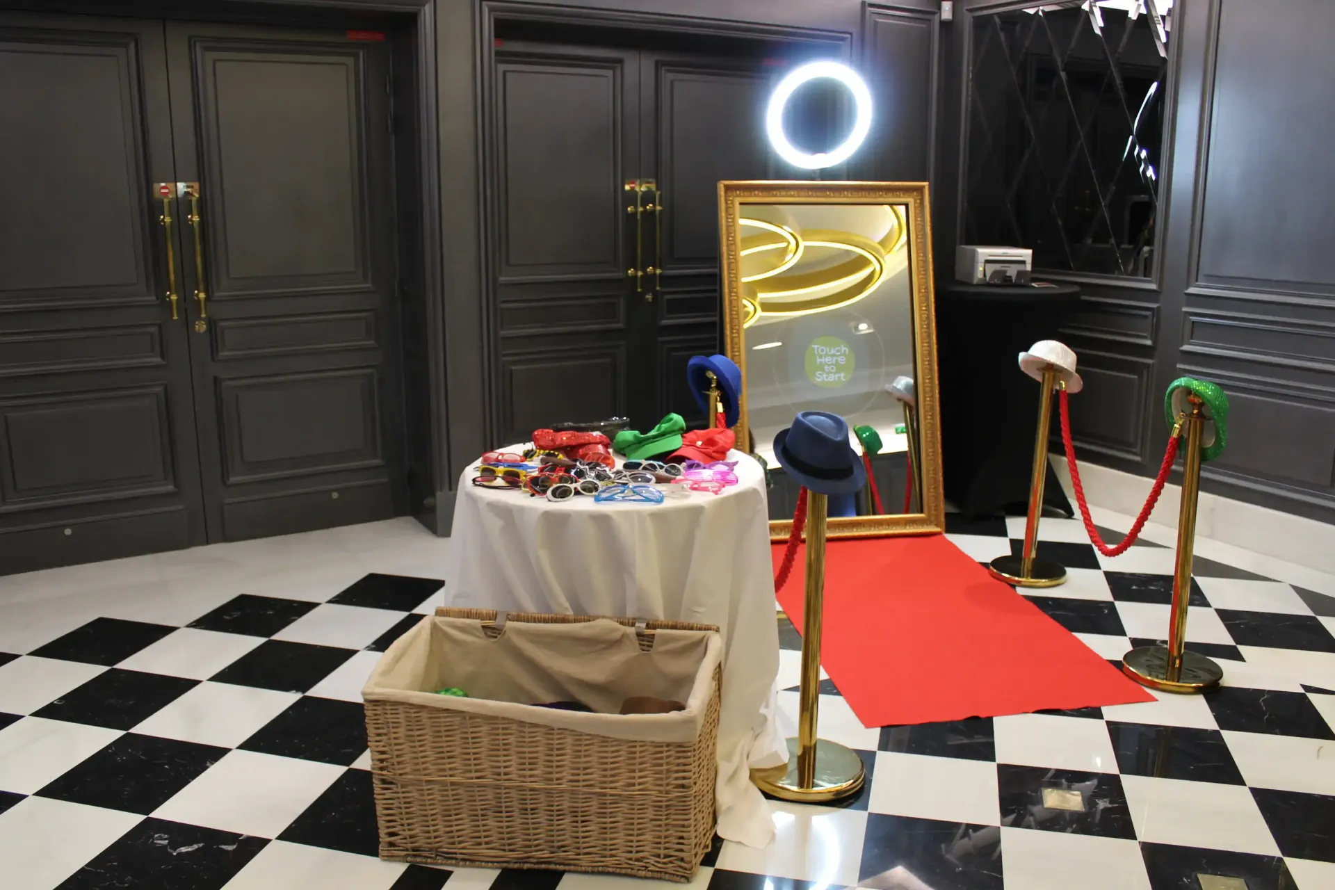 Photobooth pour soirée d'entreprise de prestige à Paris