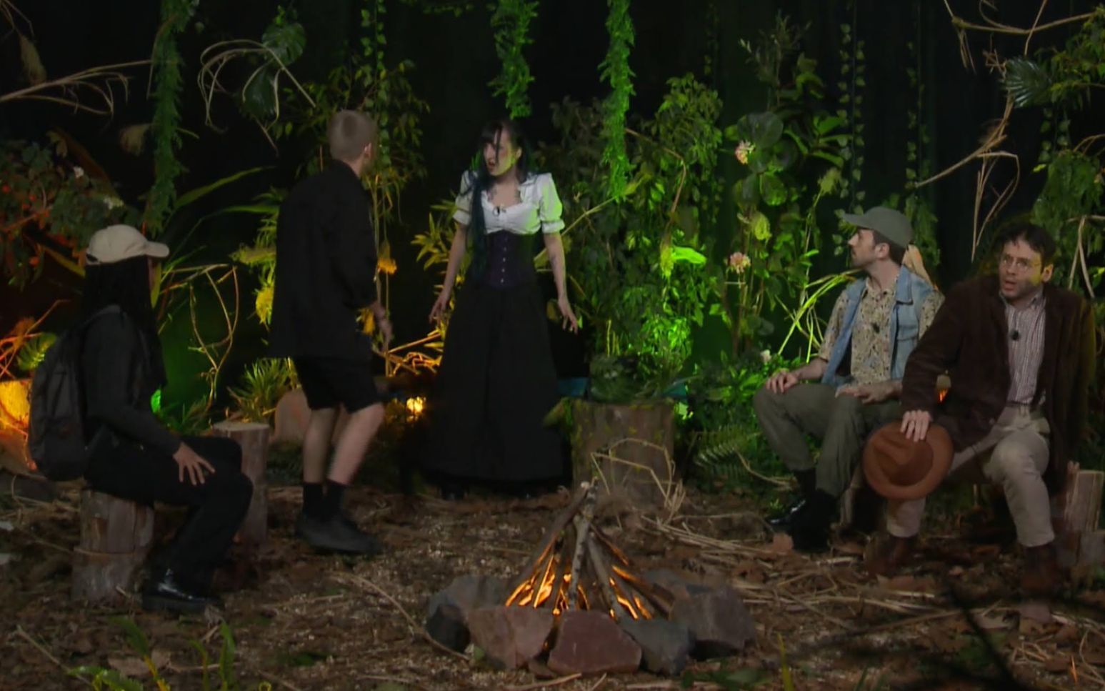 Lisa Dupuis pour JohnDoe