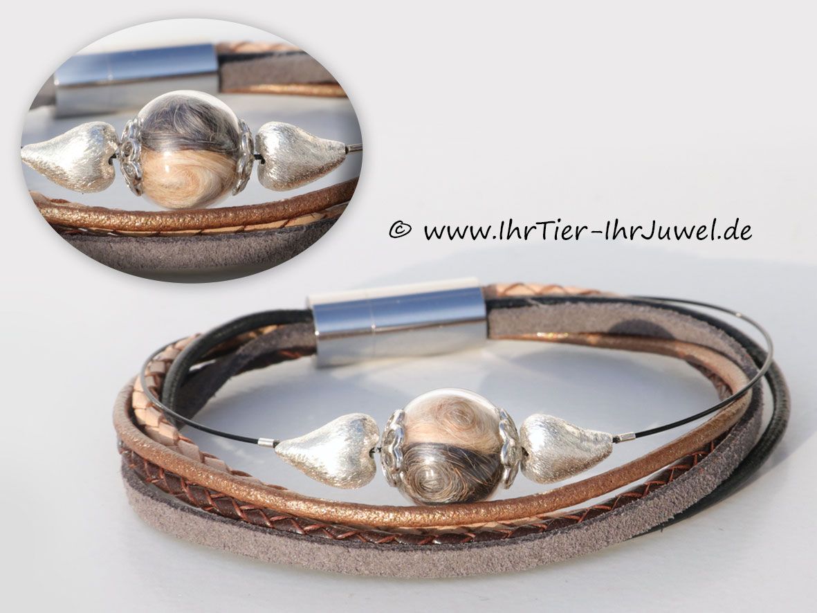Erinnerungsschmuck Armband Glasperle mit Hundehaar Tierhaarjuwel