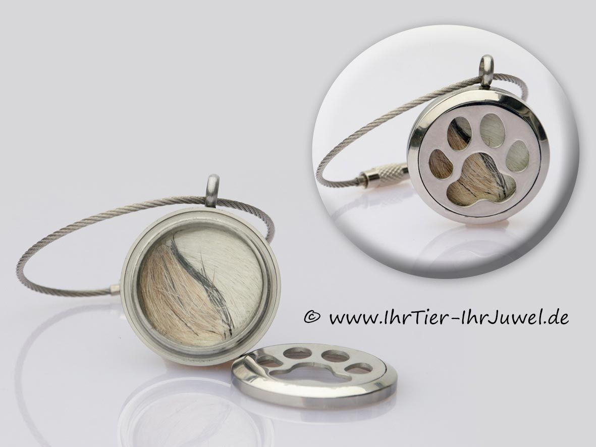 Schmuck aus Hundehaaren Medaillon mit Pfote