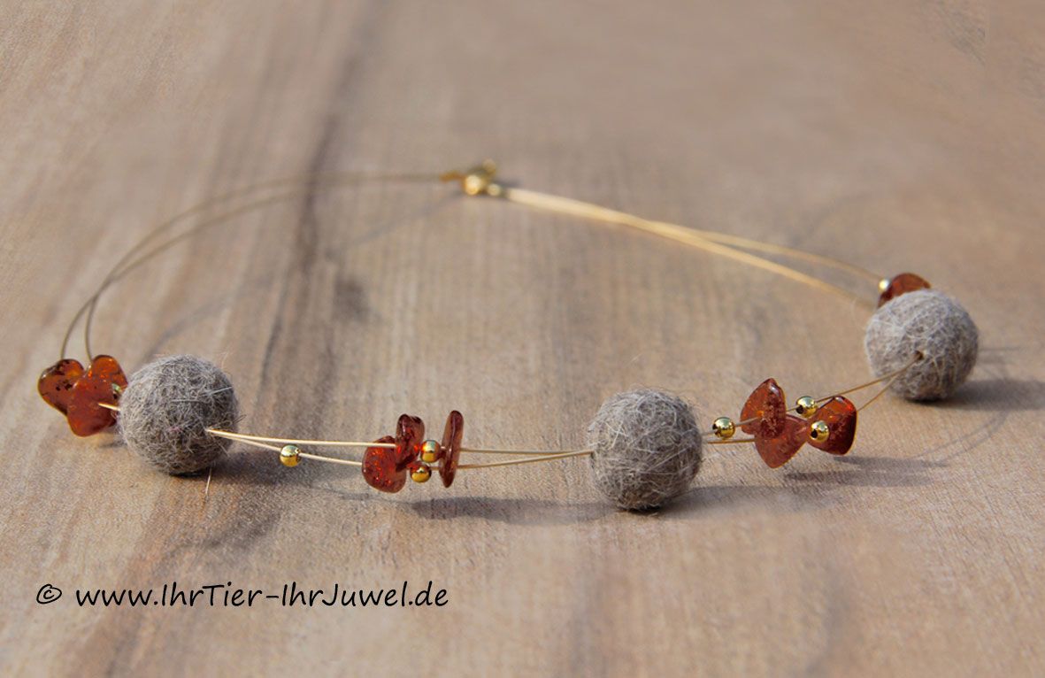 Schmuck aus Katzenhaar Fellperlen Bernsteinschmuck Tierhaarschmuck