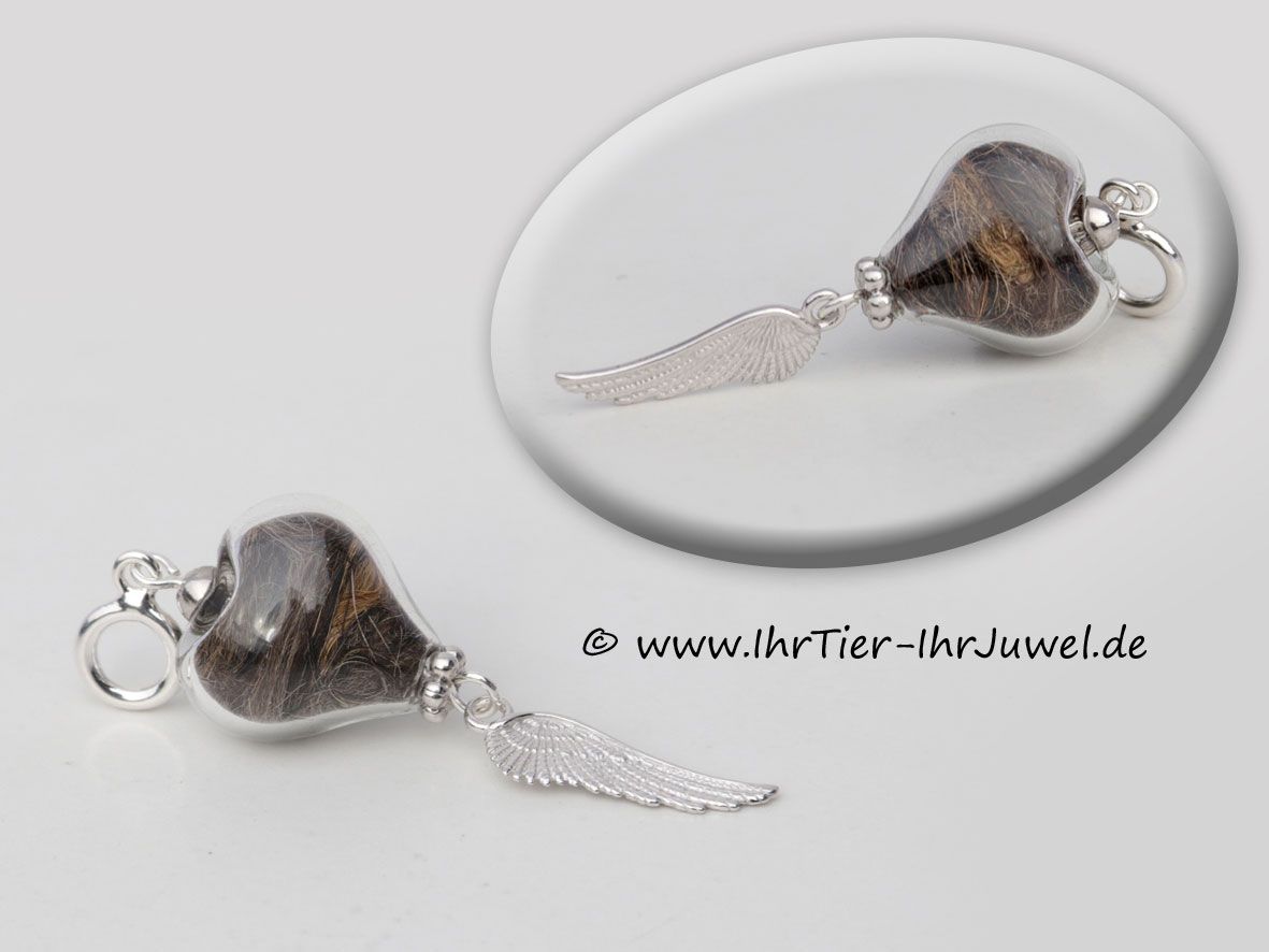Tierhaarschmuck Glasherzcharms mit Hundehaar Flügelschmuck Erinnerungsschmuck