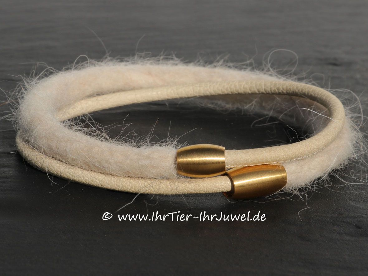 Tierhaarschmuck Wickelarmband Fellstrang aus Hundehaar Hundehaararmband