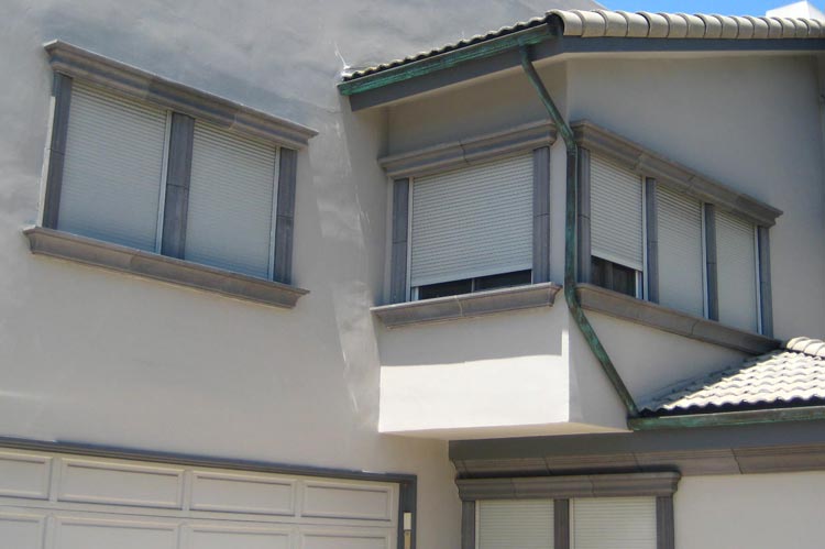 Residential outdoor security rolling shutters