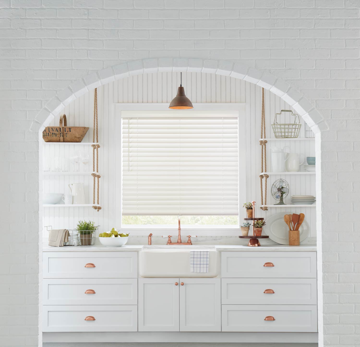 Parkland® Wood Blinds - Kitchen - White Farmhouse - Hunter Douglas