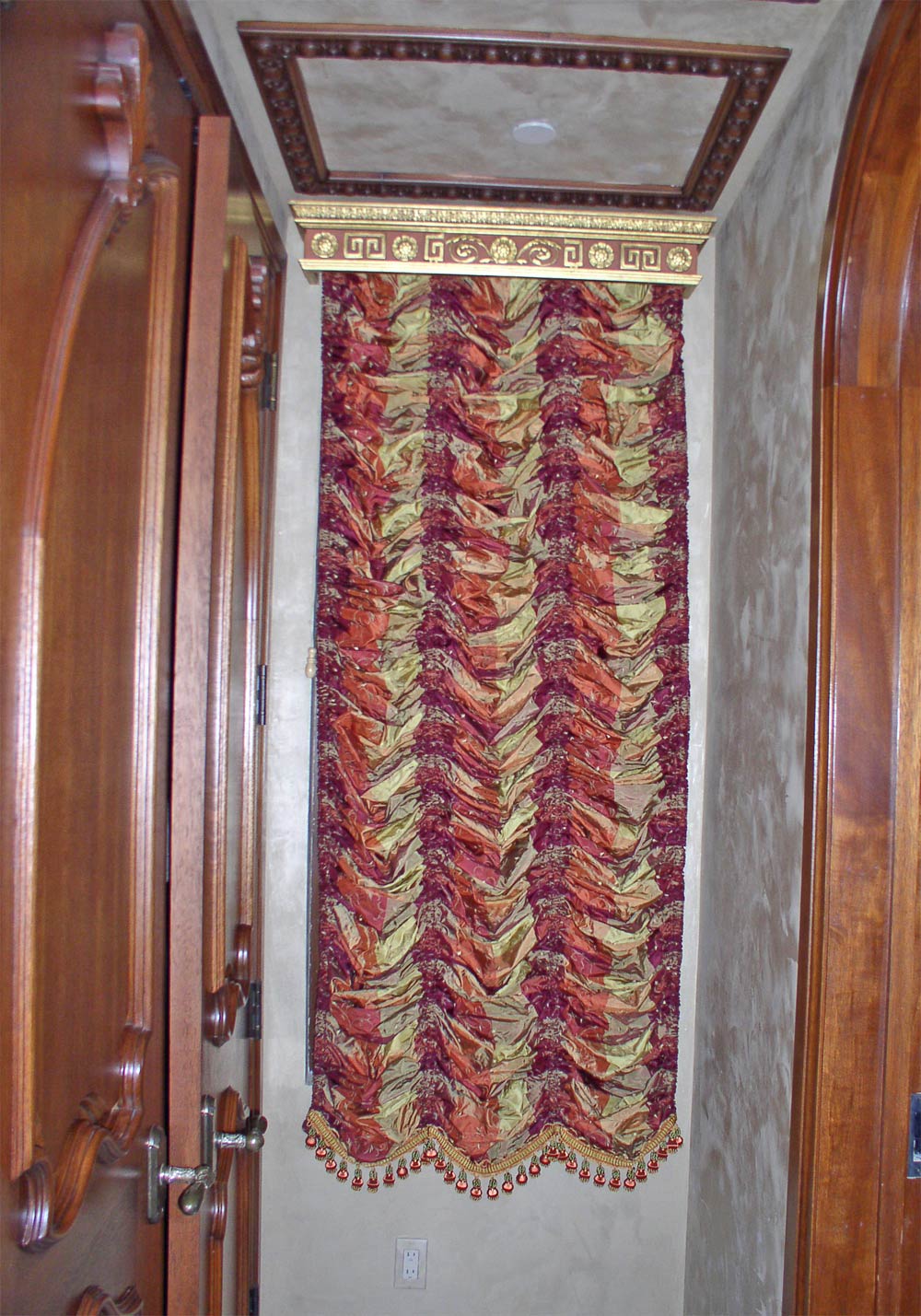 Roman Shade Traditional Classic Entryway Hallway