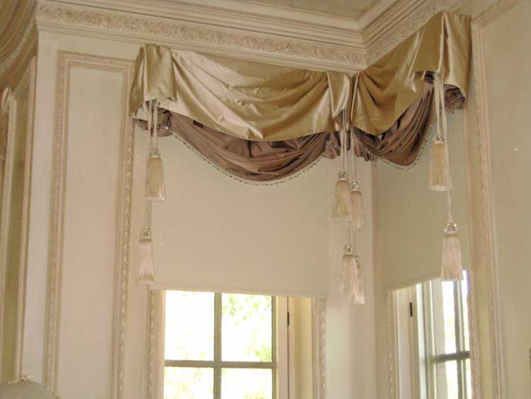 Custom Valance