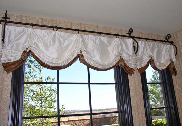 Custom Valance