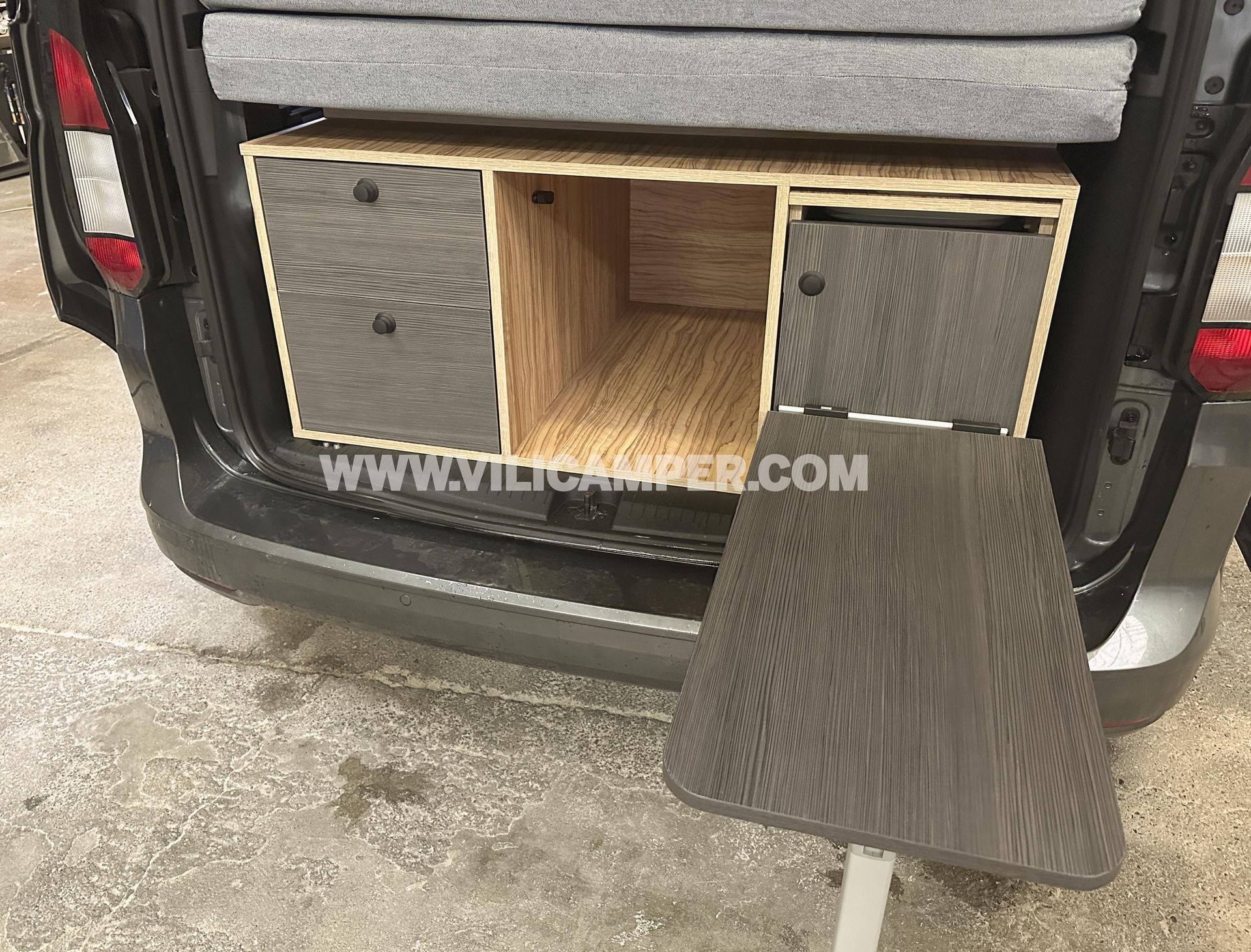 Ford Transit Van FT350 tracción total 4X4 Camperización Ford Transit Van 4x4