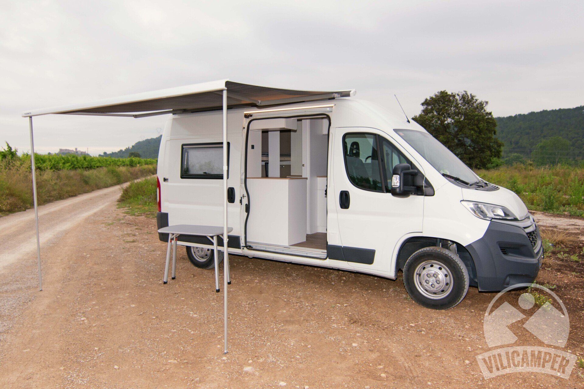 Camper Citroën Jumper L2H2 para 3 plazas Camperización Citroën Jumper L2H2 para 3 plazas