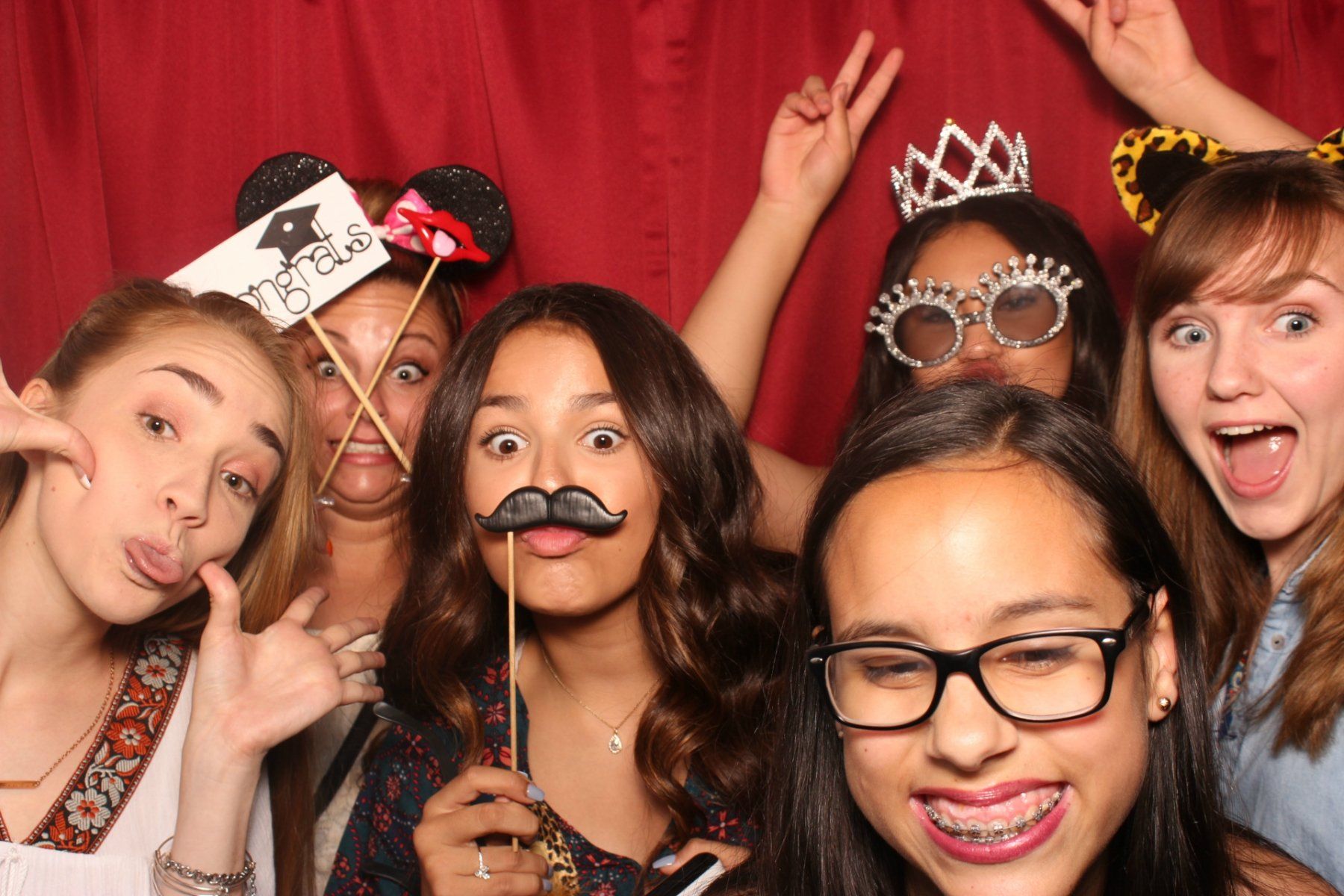 On Cue Photo Booth 102