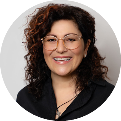 Nikoletta Tsitouridou (Top-Stylistin) Nikoletta Tsitouridou (Top-Stylistin)