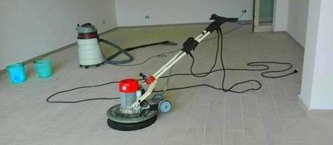pulizie pavimenti appartamento