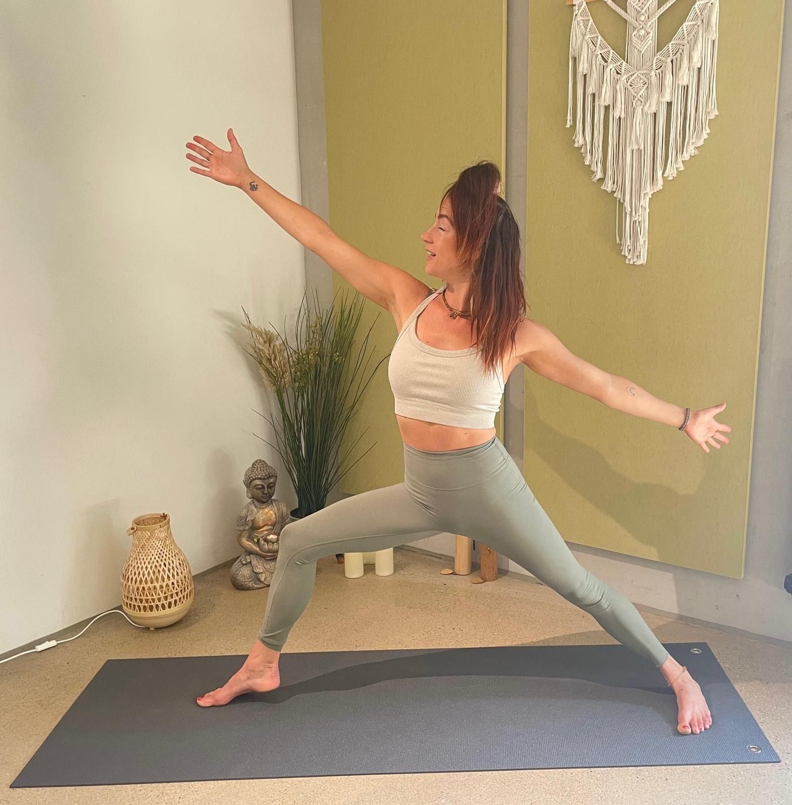 Yoga Liebe Köln Koeln Pilates Yoga Kakaozeremonien Gestaltyoga Klangreisen Retreats Präventionskurse