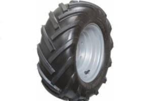 Tractor patterned tire. Provides good traction and is suitable for softer surfaces such as soil, sand, and gravel.Tread pattern is designed to keep the tire clean while driving on wet surfaces. Machine width 93 cm. Tire 23 x 6,5 - 12 TR