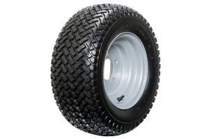 Densely patterned tire. Soft tire that is gentle to surfaces and grips well. Suitable for work on soft ground like grass, gravel paths and roads. The tire is also good on snow and ice. Machine width: 755xc : 110 cm a6020: 113 cm a6026: 113 cm a6226: 113 cm Machine width: 110 cm Tire 23 x 10,5 - 12 GR