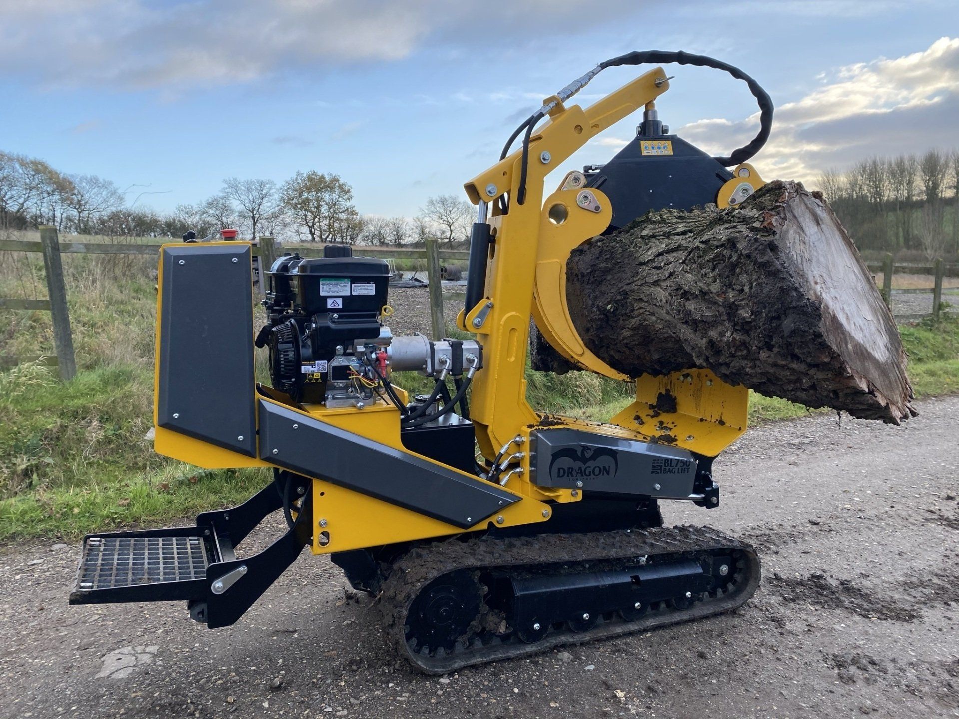 Dragon Lifter for sale, hire, parts, service - Berks, Surrey, London, Sussex, Kent, Essex, Herts, London, UK from Green Plant