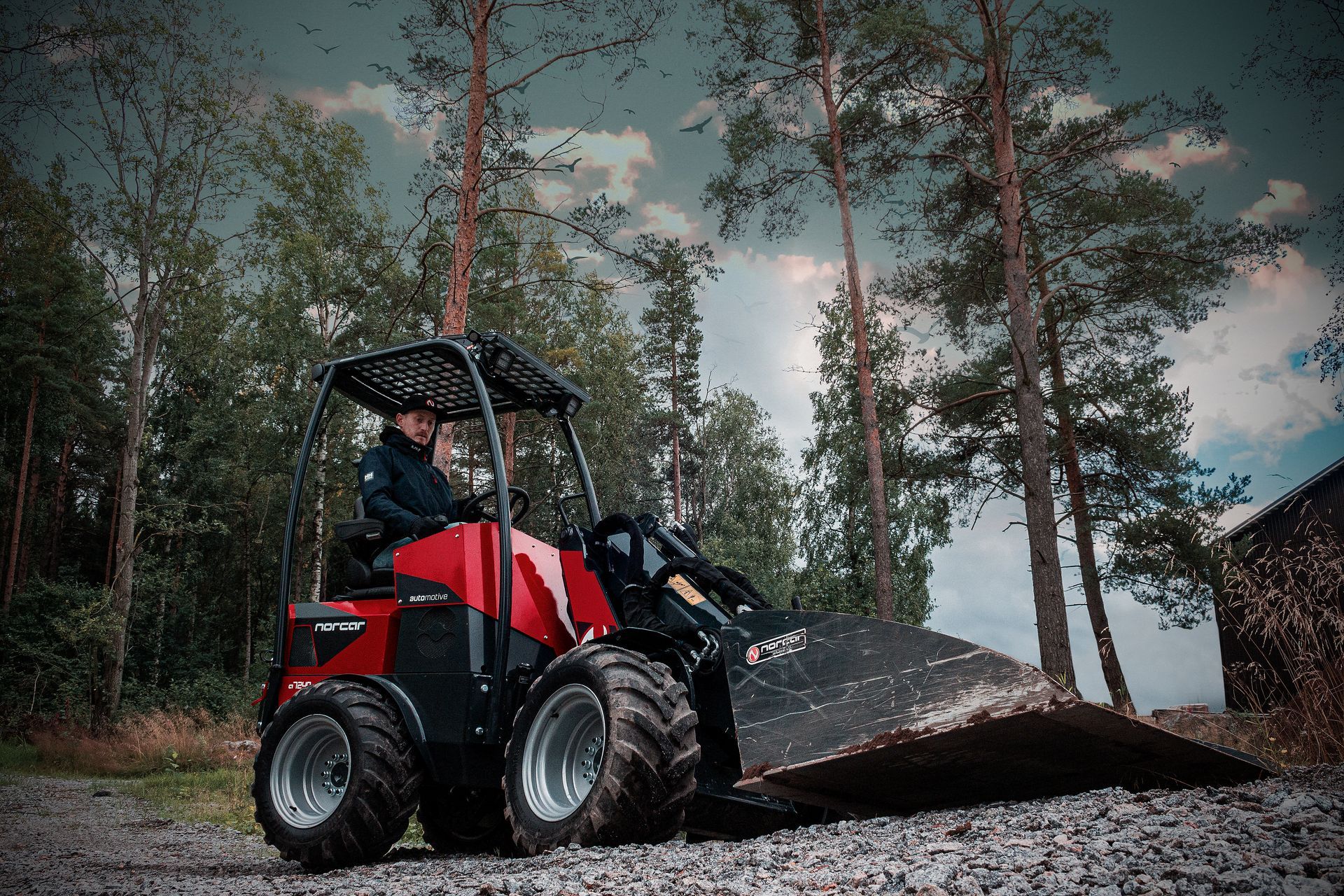 Norcar with Bucket