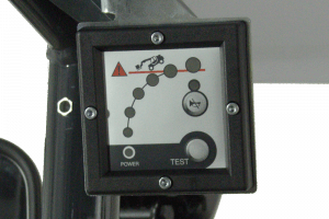 Load warning provides a good overview of load weight and warns of the risk of tipping. The load warning can easily be calibrated to different counter weight alternatives. Load Warning System