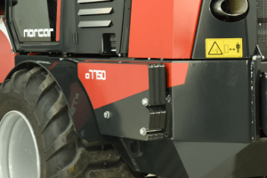 The side weights are 17 kg each and provides a total counterweight of 100 kg. The side weights are mounted on both sides of the machine as a kit with a total of 6 weight plates (3+3). Only available for a7750. Sideweight Kit 100KG