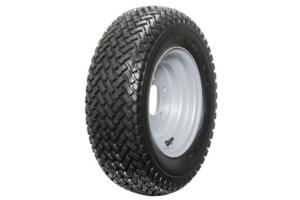 Densely patterned tire. Soft tire that is gentle to surfaces and grips well. Suitable for work on soft ground like grass, gravel paths and roads. The tire is also good on snow and ice. Machine width 99 cm. Tire 23 x 8,5 - 12 GR