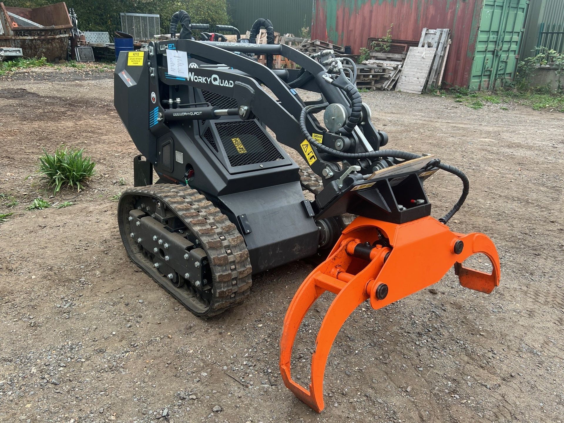 WorkyQuad wx21HF tracked mini skidsteer for sale
