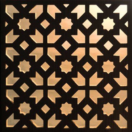 panel separador de espacios con celosi decorativa