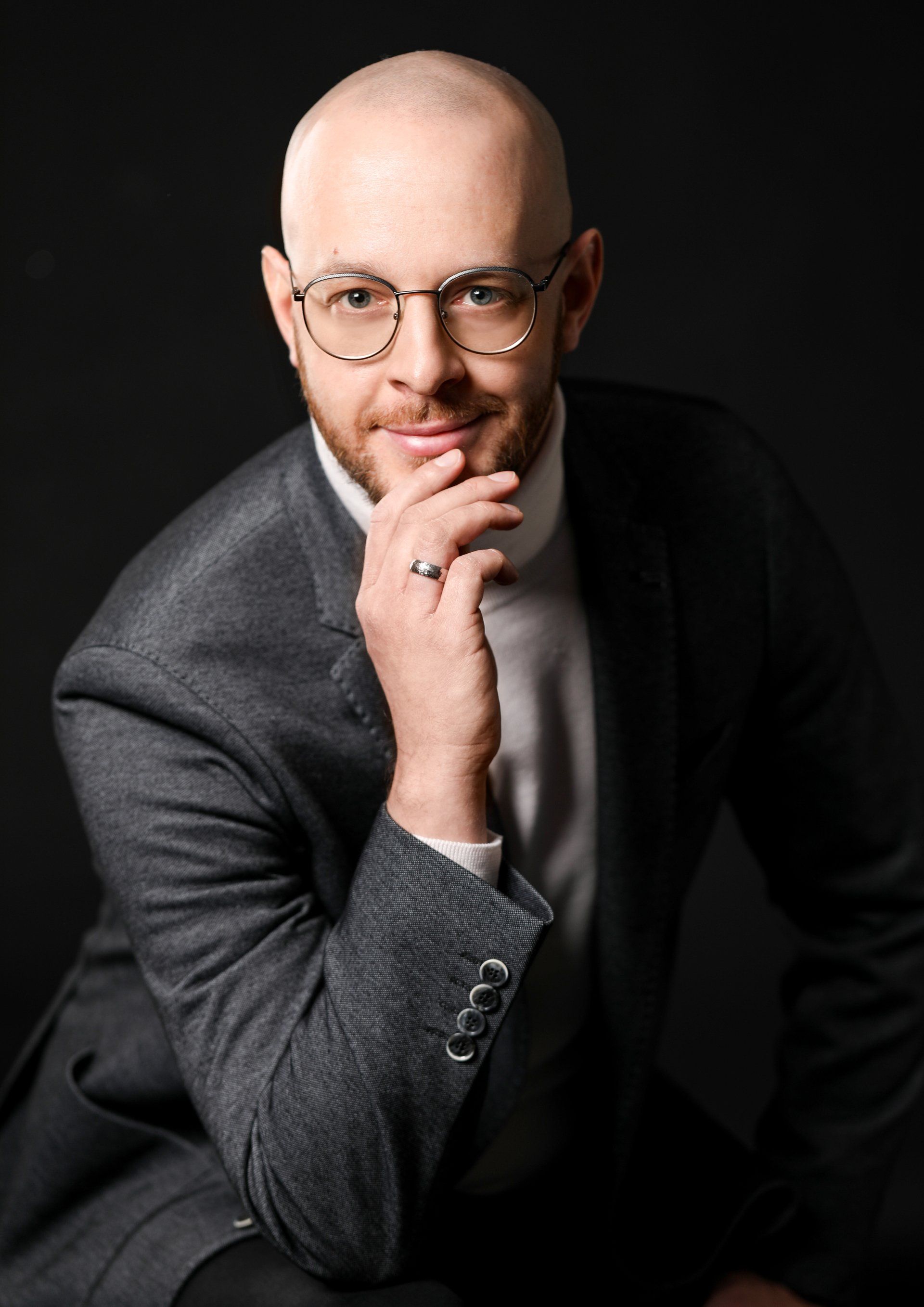 Kreatives Bewerbungsfoto im Studio – Photo Side Esslingen