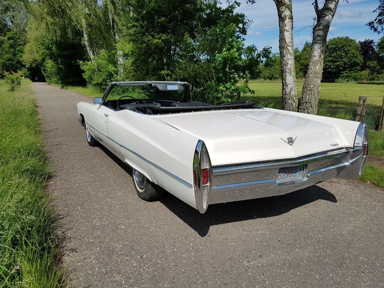 Cadillac Cabrio in Hamburg für Hochzeiten