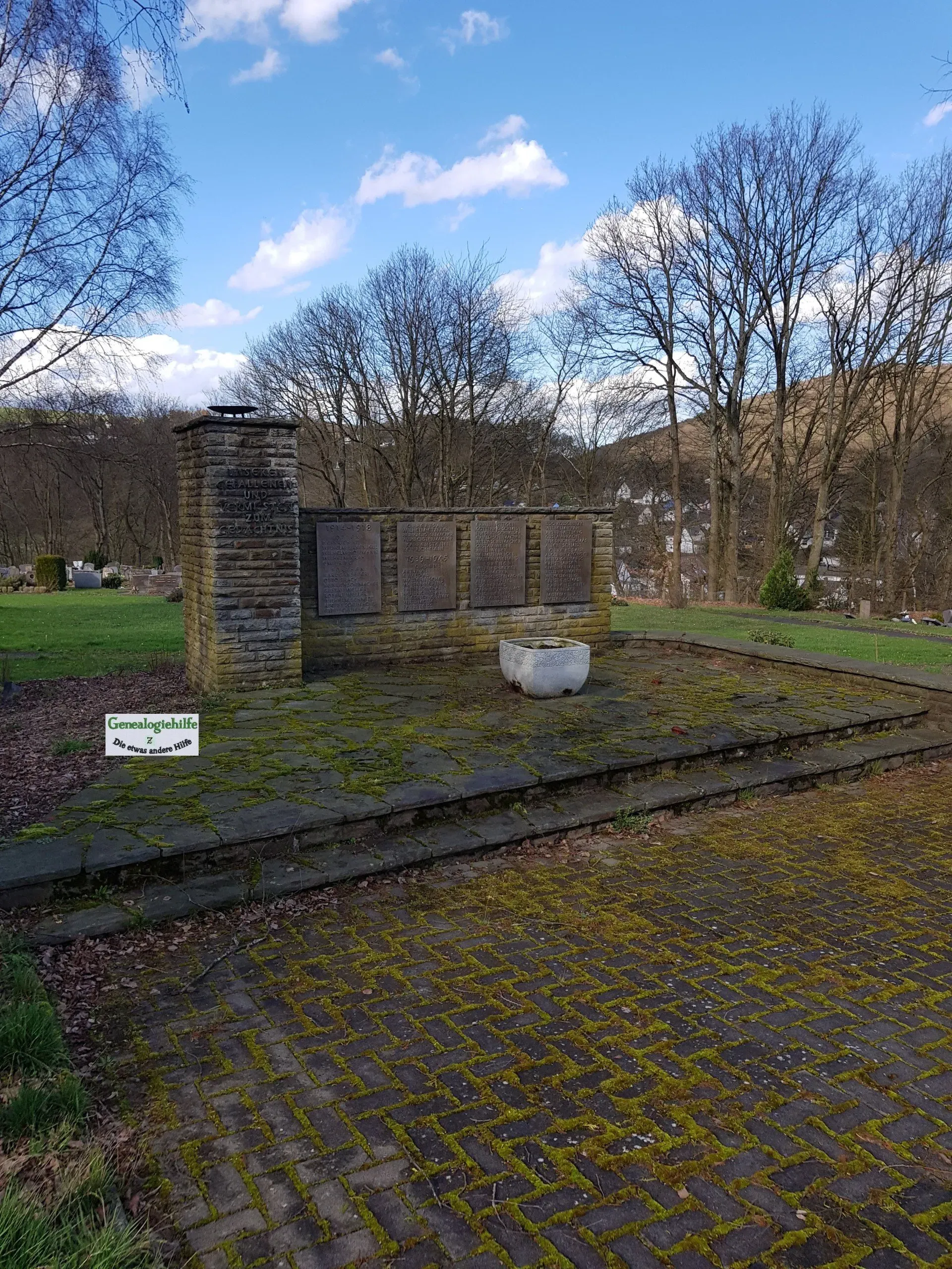 Fürthen, Denkmal auf dem Friedhof Fürthen, Denkmal auf dem Friedhof
