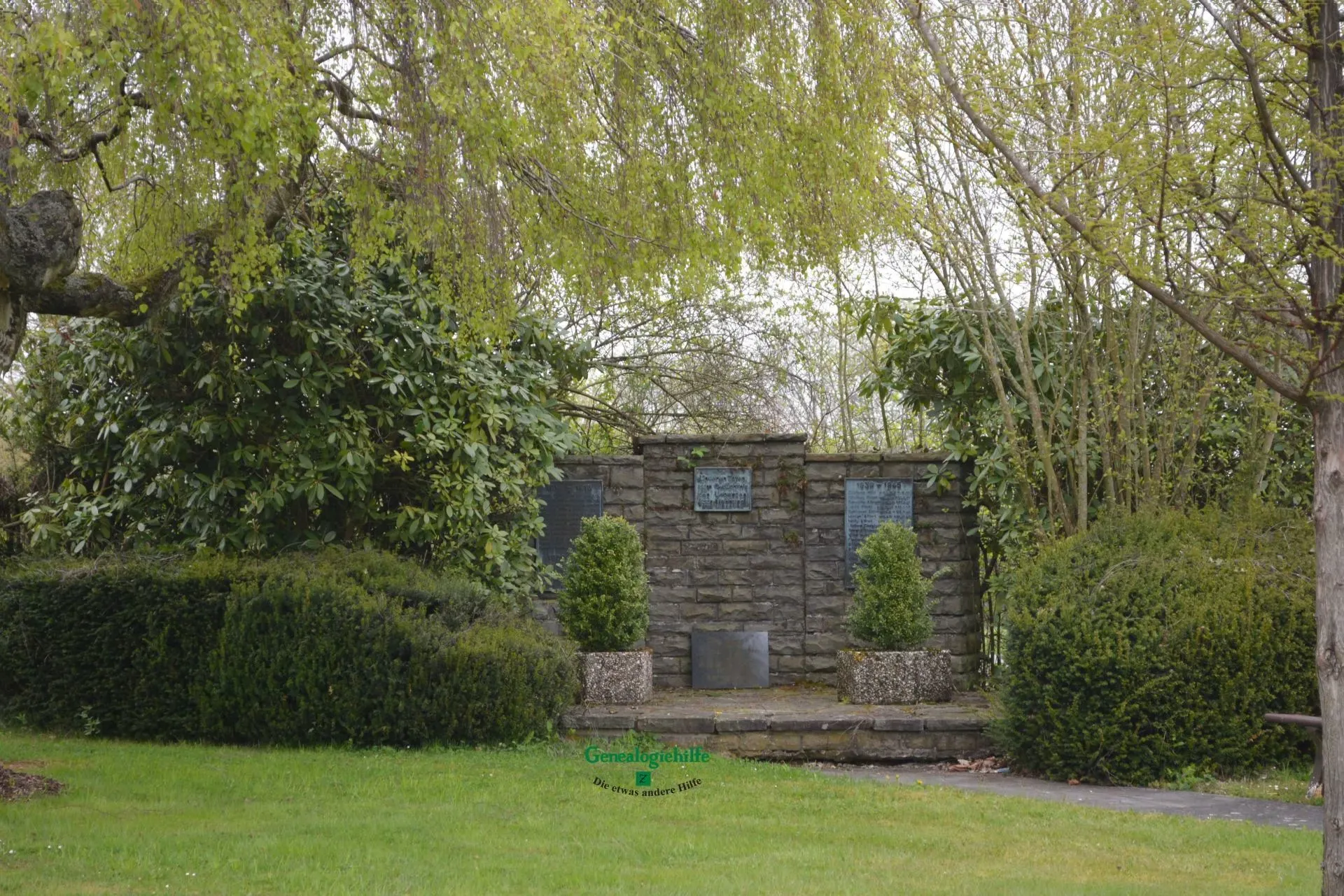 Breitscheid, Denkmal auf dem Friedhof Breitscheid, Denkmal auf dem Friedhof, Ortsausgang Richtung Hamm