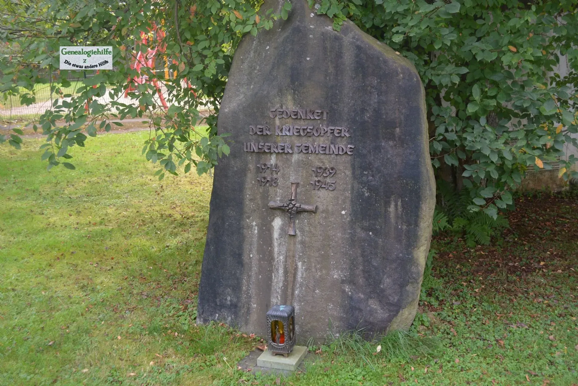 Elben, Gedenkstein ohne Namen Elben, Gedenkstein an der Kreuzung, ohne Namen