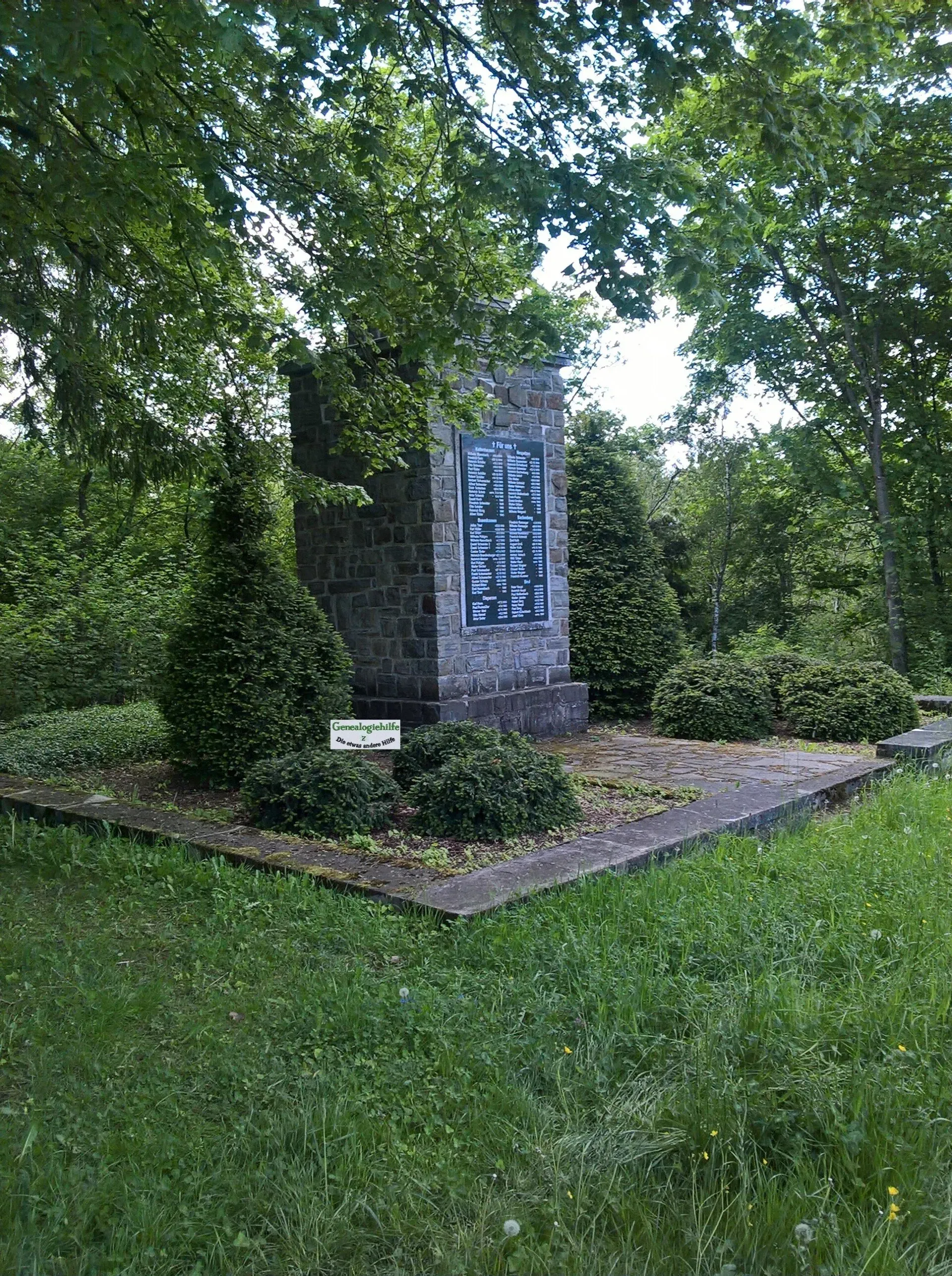 Honneroth Busenhausen, Denkmal am Wald Honneroth Busenhausen, Denkmal am Wald