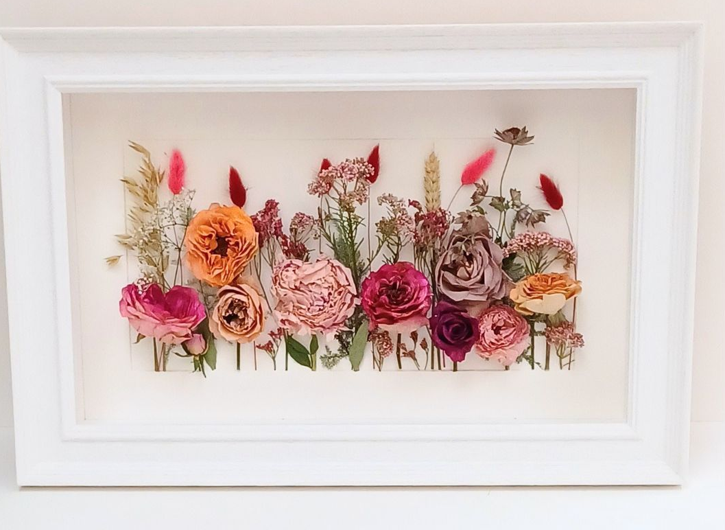 Meadow design using wedding bouquet