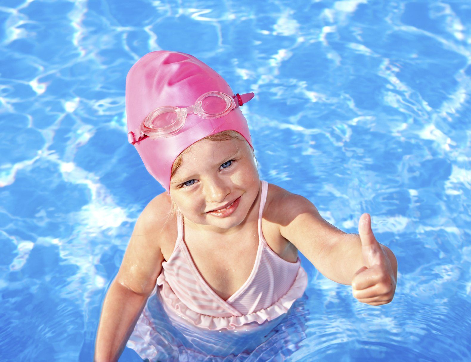 family to book Kleinkindschwimmen Mutter mit Sohn