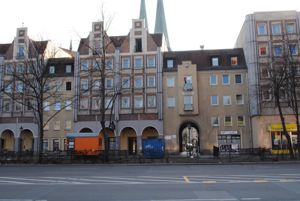 Nikolaiviertel, Durchgang zur Nikolaikirche
