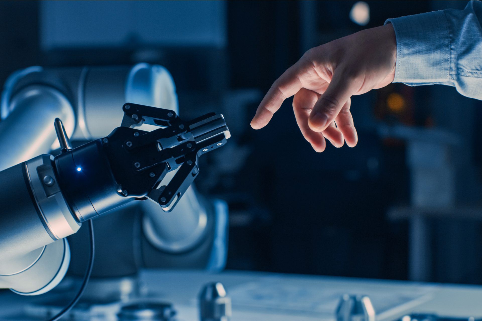 finger and robot