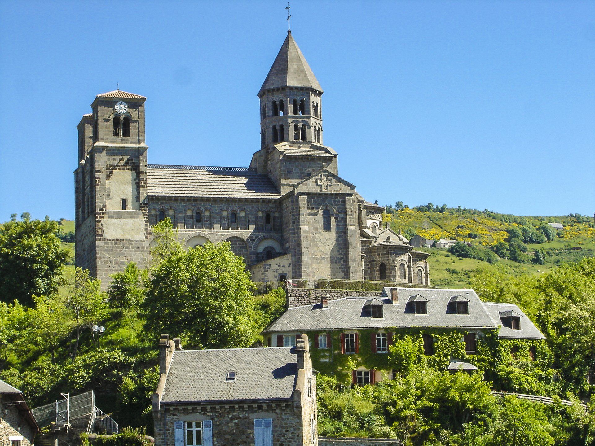 église de Saint-Nectaire