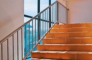 Treppenhausreinigung FIVE STAR Gebäudeservice GmbH